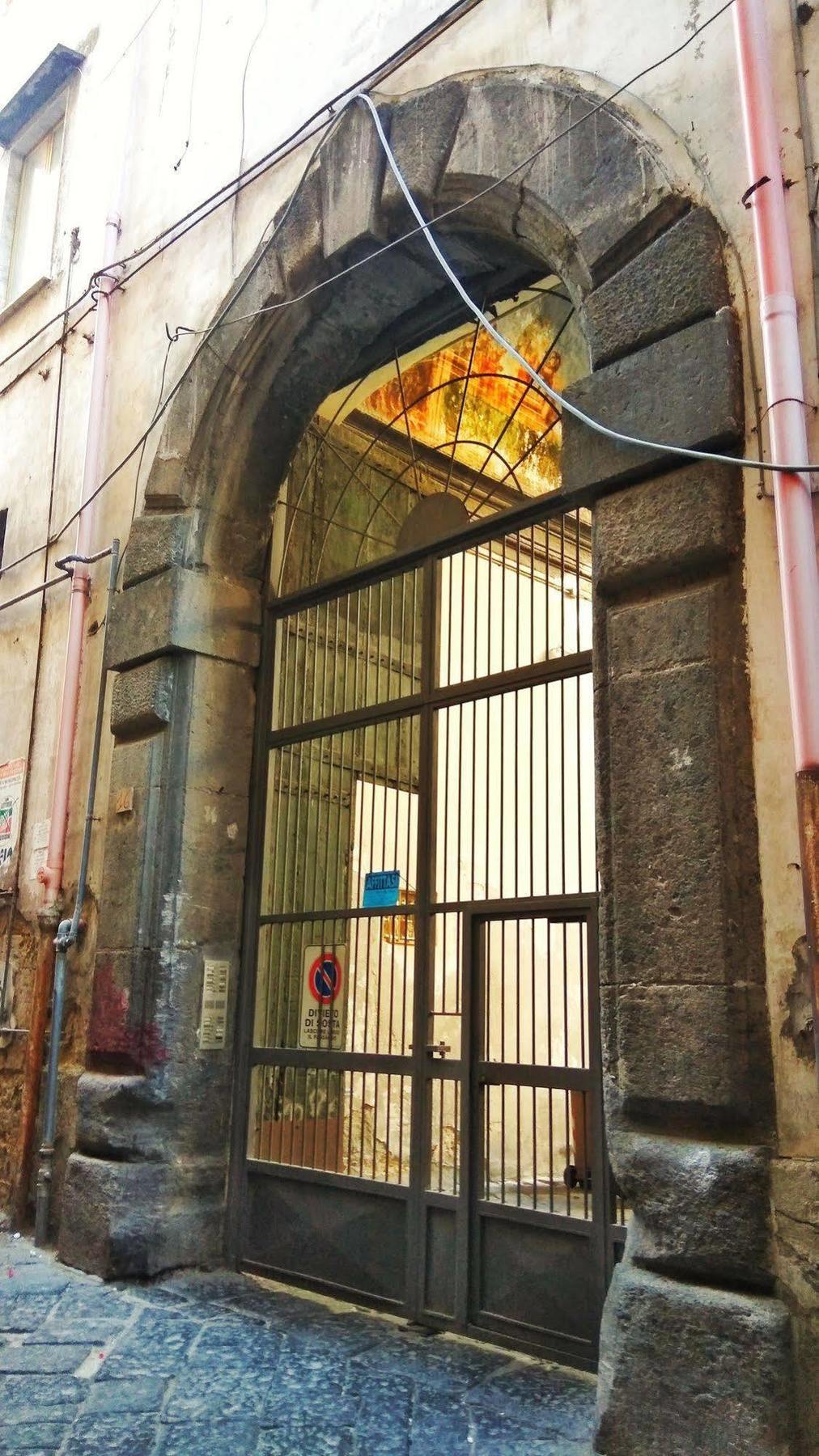 Bed and Breakfast Diletto A Napoli Экстерьер фото